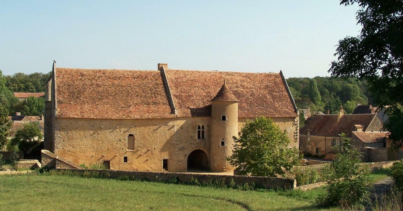 Logis De La Helberdiere Cossé-en-Champagne Exterior photo